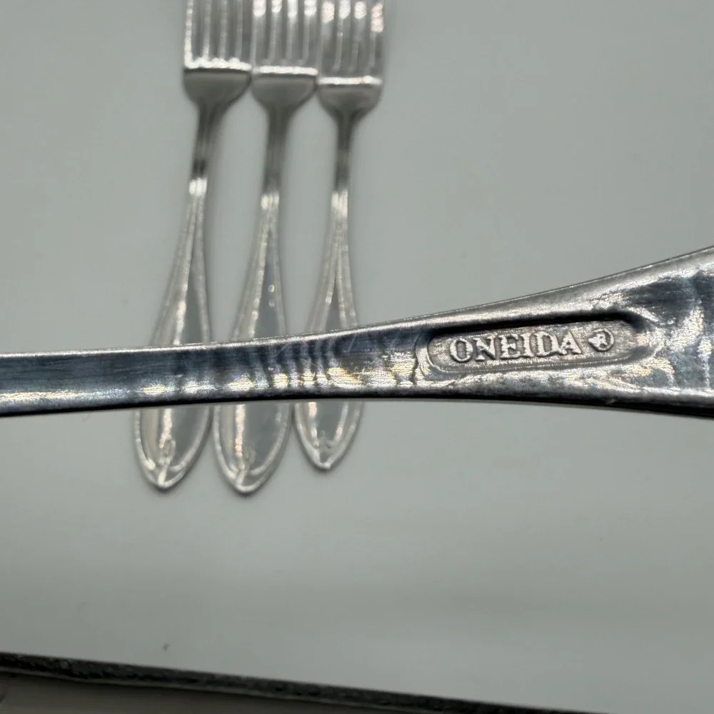 Oneida Southern Garden Stainless Flatware 15 Piece Set Knives Forks‎ Teaspoons